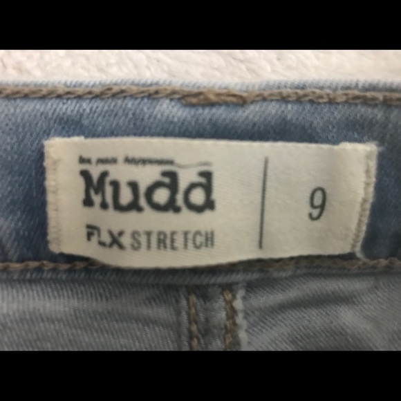Mudd distressed denim shorts - Picture 2 of 2